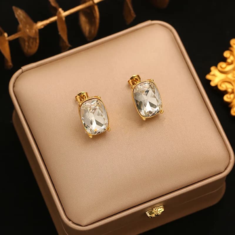 Hoa tai nụ bướm ngọc trai, Thép không gỉ