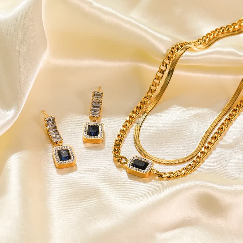 Bộ dây chuyền và bông tai dây rắn Zircon xanh